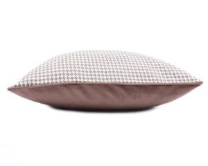 19b Check milk chocolate.JPG