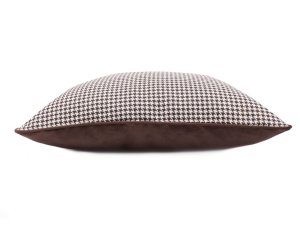 18b Check dark chocolate.JPG