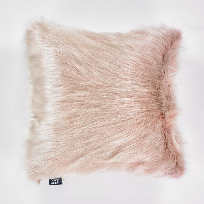 Decorative pillow Fluffy Rose Quartz.jpg