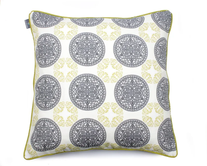 05 Ornaments Green (1).JPG