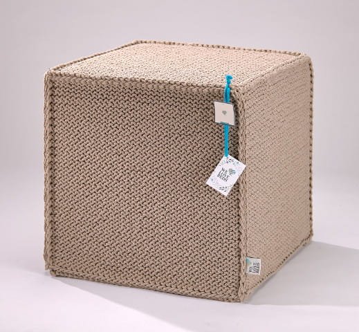 puf_beauty_cube_beige_1.jpg